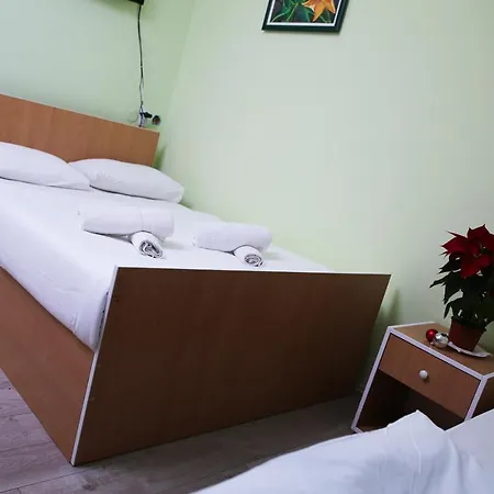 Zmajevac Fruska Gora Motel *